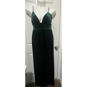 Windsor Woman’s Medium Green Plung Neck Velvet Maxi Dress Criss Cross Open Back